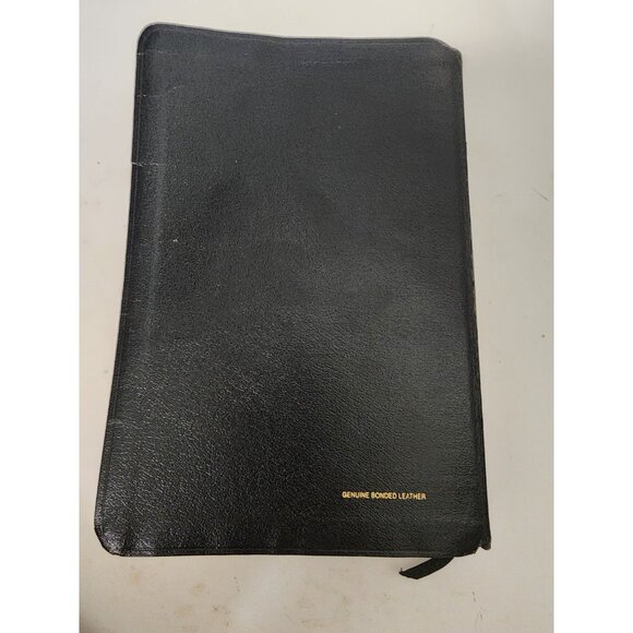 Holy Bible NKJV Topical Study Large Print Reference Edition NELSON 1645 Leather - Picture 4 of 8